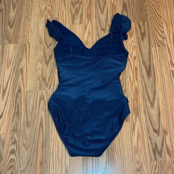 Ellen Tracy Ribbed Navy Blue Swimsuit, 8 - Picture 6 of 7